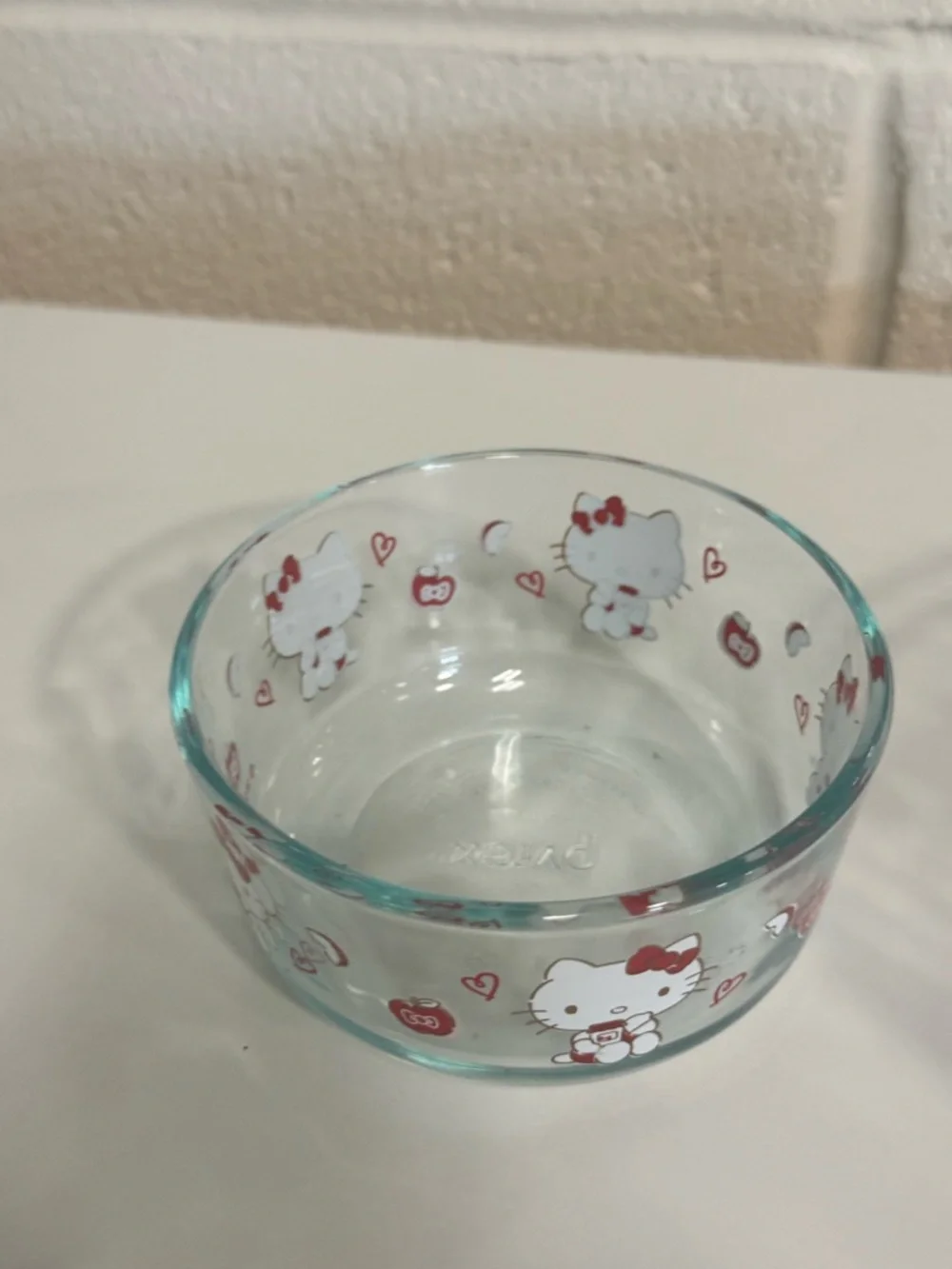 Hello Kitty Pink & Red Glass Storage Bowl Set of 3 w lids